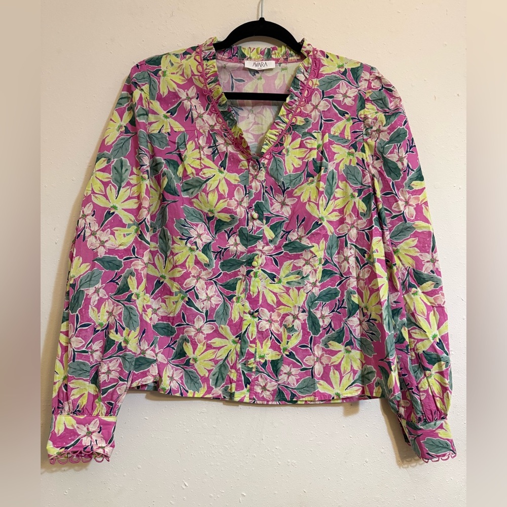 Avara Multicolor Floral Blouse